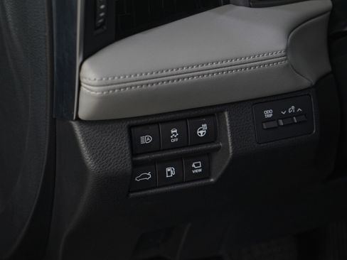 Used 2021 Toyota Avalon Limited w/ Advanced Safety Package FWD image 23