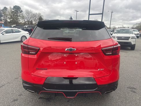 Used 2024 Chevrolet Blazer RS w/ Enhanced Convenience Package image 7