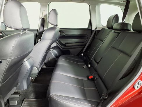 Used 2017 Subaru Forester 2.5i Touring image 13