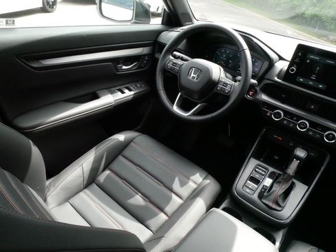 Used 2026 Honda CR-V Sport-L image 9