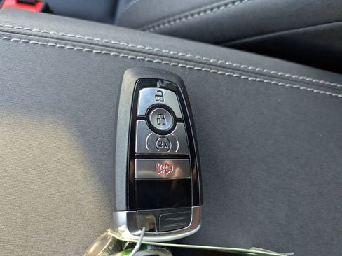 New 2025 Ford Bronco Badlands image 30