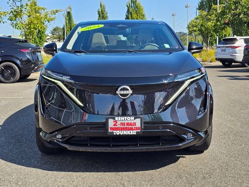 Used 2023 Nissan Ariya FWD image 2