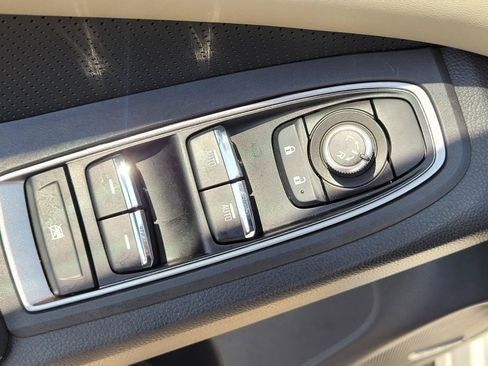 Used 2022 Subaru Ascent Limited w/ Technology Package AWD/4WD image 26