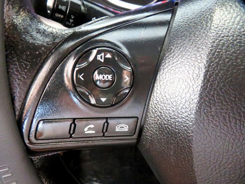 Used 2020 Mitsubishi Eclipse Cross ES image 30