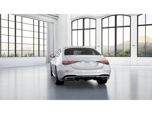 New 2026 Mercedes-Benz S 580 4MATIC Sedan image 26