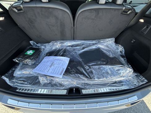 New 2026 Volvo XC90 B6 Ultra w/ Lounge Package image 17