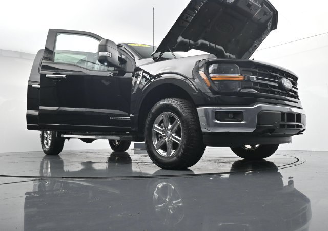 Used 2025 Ford F150 XLT w/ Equipment Group 301A Standard AWD/4WD image 31