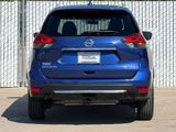 Used 2018 Nissan Rogue SV image 5