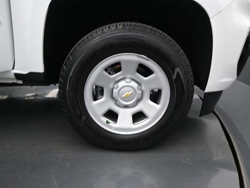 Used 2022 Chevrolet Colorado W/T image 17