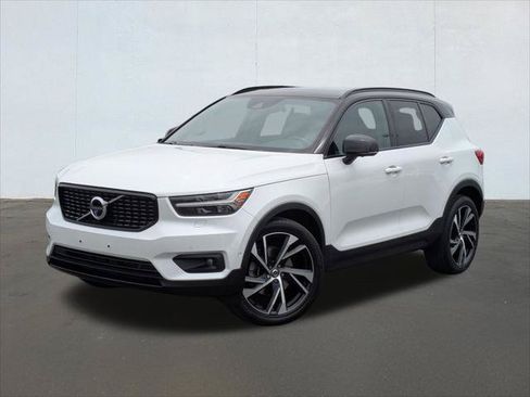 Used 2021 Volvo XC40 T5 R-Design w/ Advanced Package AWD/4WD image 1