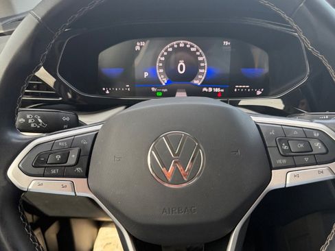 Used 2024 Volkswagen Taos S FWD image 10