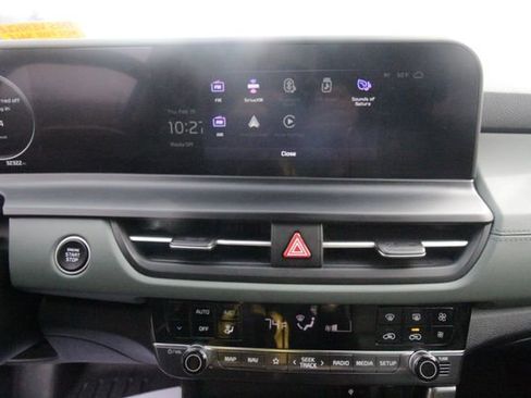 Used 2024 Kia Seltos SX w/ SX Sunroof Package image 27