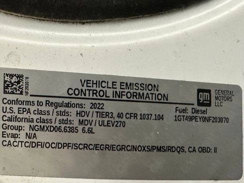 Used 2022 GMC Sierra 2500 AT4 image 69