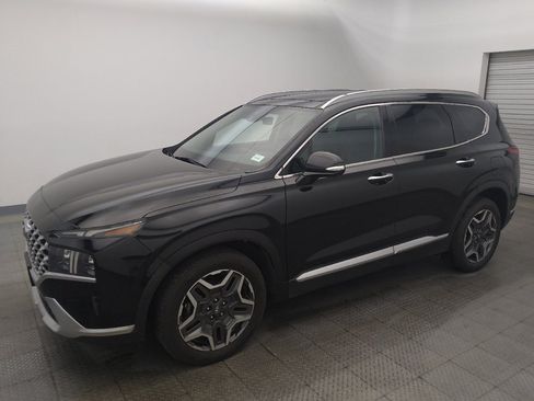 Used 2021 Hyundai Santa Fe Limited FWD image 2