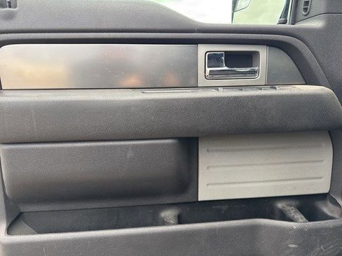 Used 2013 Ford F150 FX4 image 10