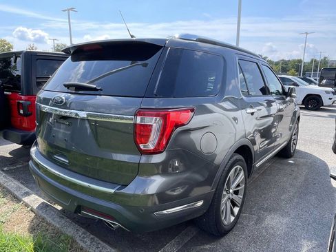 Used 2018 Ford Explorer Limited FWD image 5