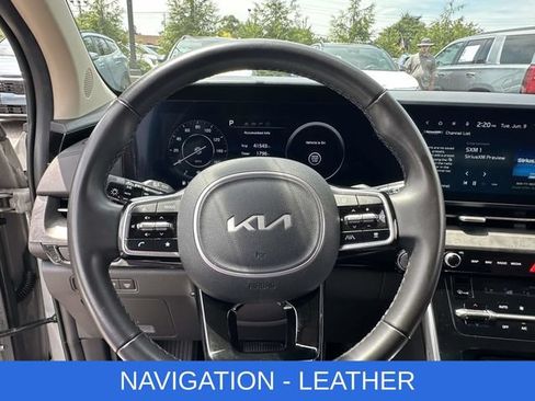 Used 2024 Kia Carnival SX FWD image 2