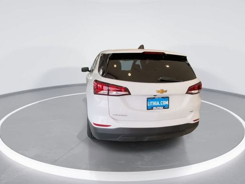 Used 2022 Chevrolet Equinox LS w/ LS Convenience Package AWD/4WD image 7