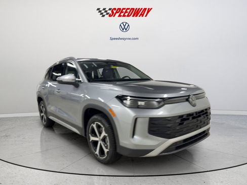New 2026 Volkswagen Tiguan SE AWD/4WD image 13
