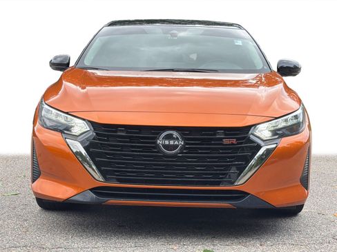 Used 2024 Nissan Sentra SR w/ SR Premium Package FWD image 30