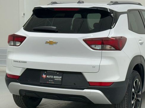 Used 2021 Chevrolet TrailBlazer LT w/ Premium Seating Package image 45