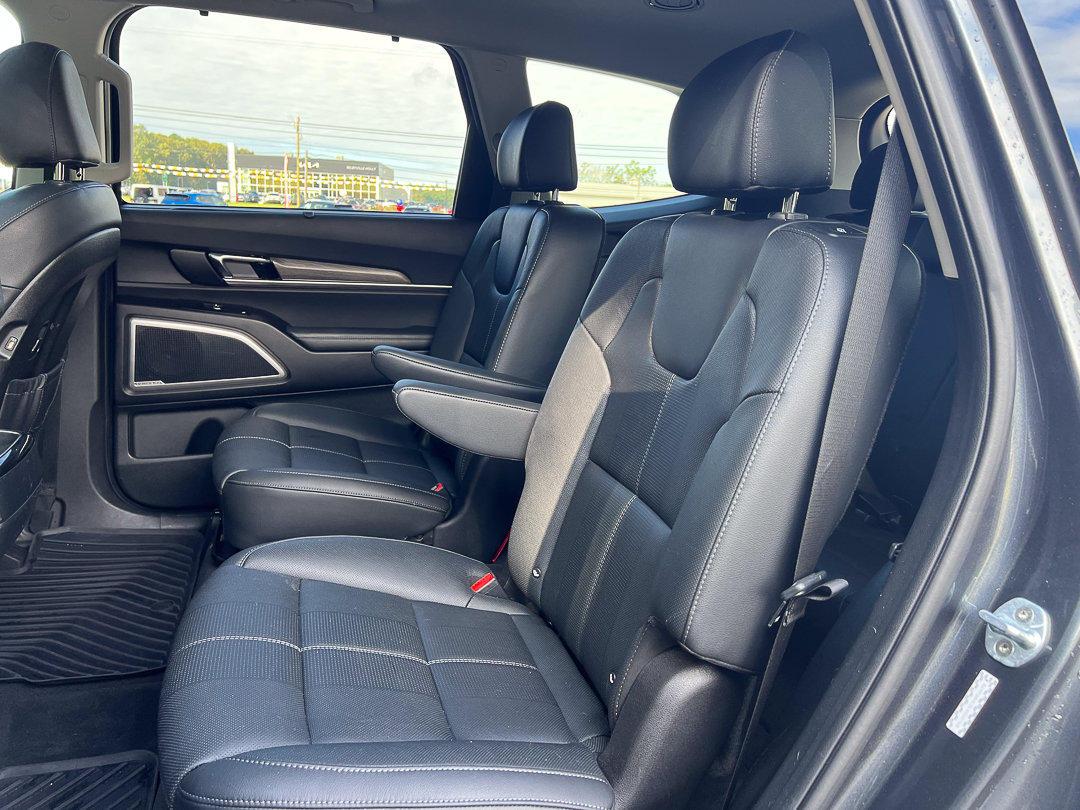 Used 2020 Kia Telluride EX w/ EX Premium Package FWD image 31