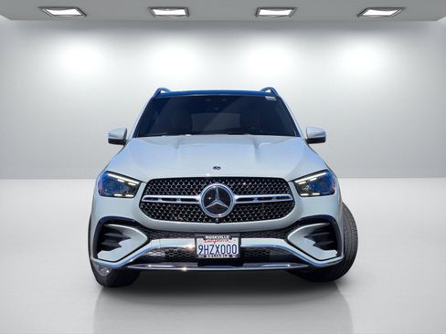 Used 2024 Mercedes-Benz GLE 450 4MATIC image 2