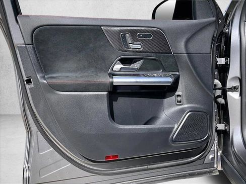 Used 2023 Mercedes-Benz GLA 45 AMG 4MATIC image 18