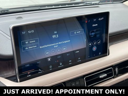 Used 2022 Lincoln Nautilus Reserve image 28