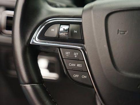 Used 2021 Lincoln Nautilus AWD w/ Equipment Group 101A image 22