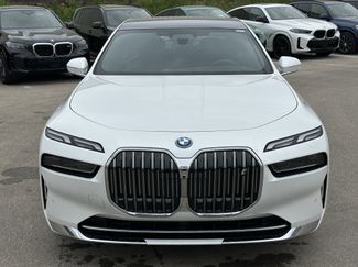 New 2025 BMW i7 xDrive60 video 2