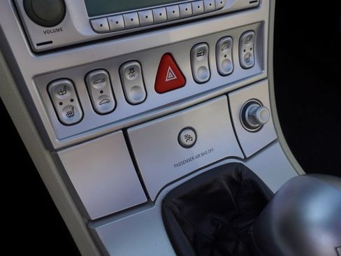 Used 2005 Chrysler Crossfire Limited RWD image 28