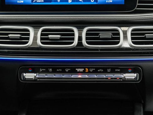 Certified 2024 Mercedes-Benz GLE 350 4MATIC image 18