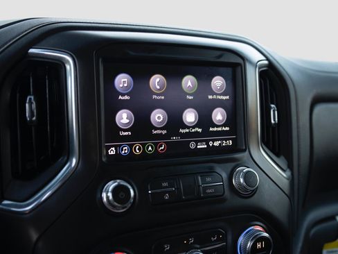 Used 2020 GMC Sierra 2500 AT4 w/ Technology Package image 8