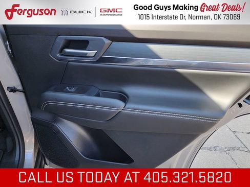 New 2027 GMC Terrain Elevation w/ Elevation Premium Package FWD image 41