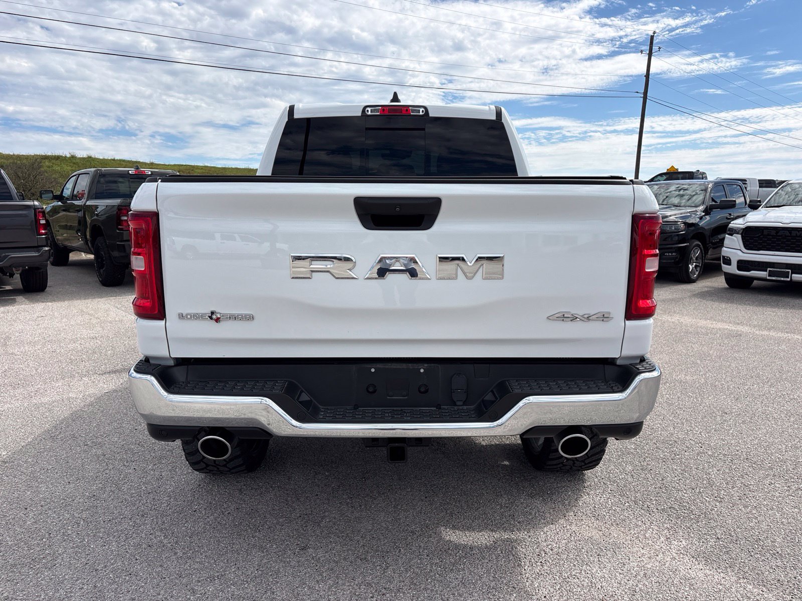 Used 2025 RAM 1500 Lone Star AWD/4WD image 10