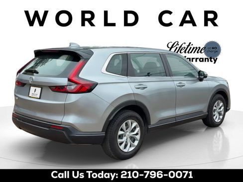 Used 2023 Honda CR-V LX image 7