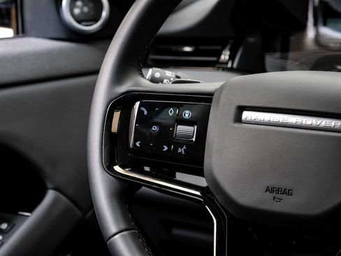 Used 2024 Land Rover Range Rover Evoque S image 21