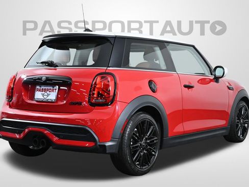 Certified 2024 MINI Cooper S image 10