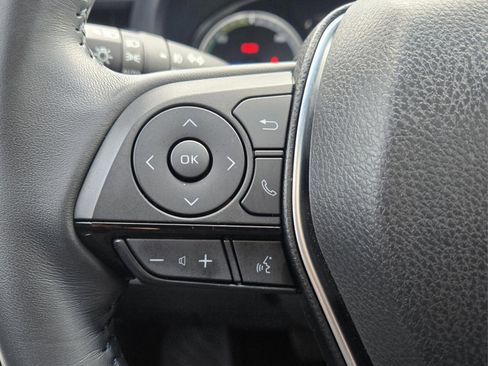 Used 2023 Toyota Venza Nightshade image 26