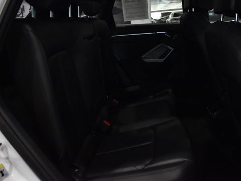 Used 2023 Audi Q3 2.0T Premium image 28