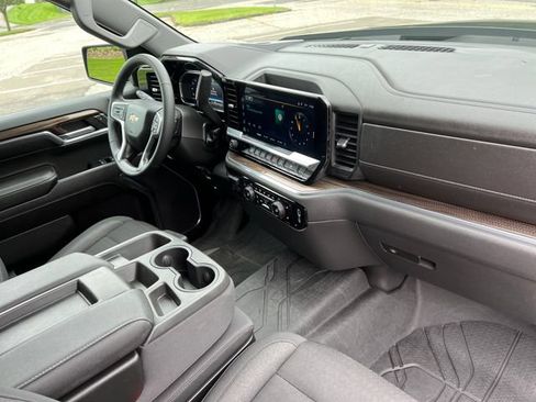 Used 2023 Chevrolet Silverado 1500 LT w/ All Star Edition Plus AWD/4WD image 40