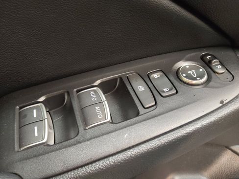 Used 2018 Honda Accord Touring image 27