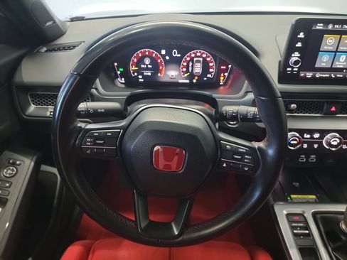 Certified 2024 Honda Civic Type R image 17