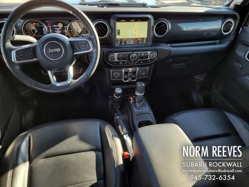 Used 2021 Jeep Wrangler Unlimited Sahara image 5