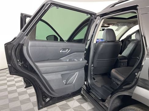 New 2026 Nissan Pathfinder Platinum w/ Cargo Package FWD image 42