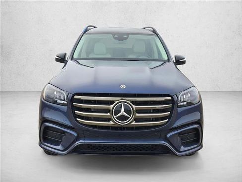 New 2026 Mercedes-Benz GLS 450 4MATIC image 6
