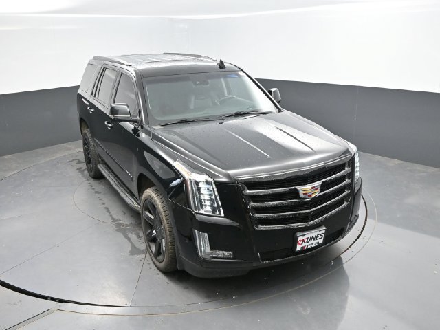 Used 2017 Cadillac Escalade Luxury AWD/4WD image 40