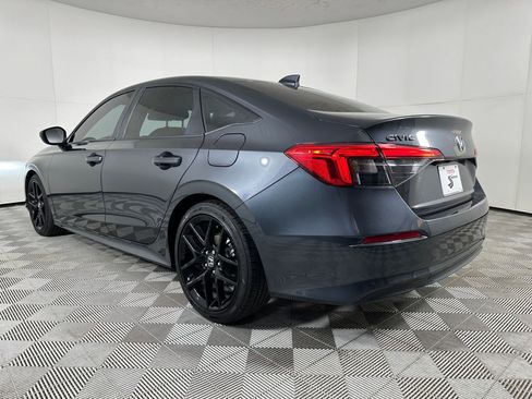 Used 2024 Honda Civic Sport image 3