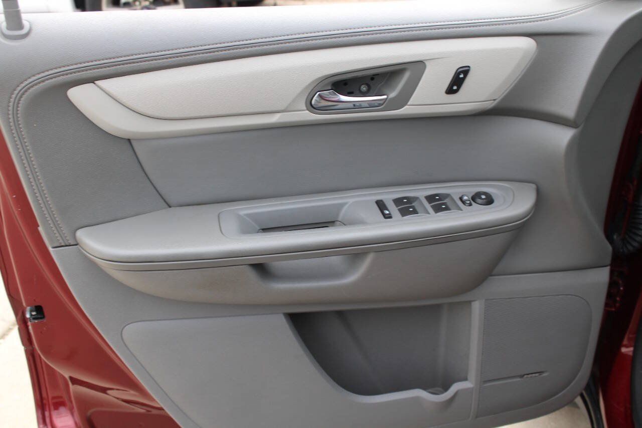Used 2015 Chevrolet Traverse LT AWD/4WD image 20